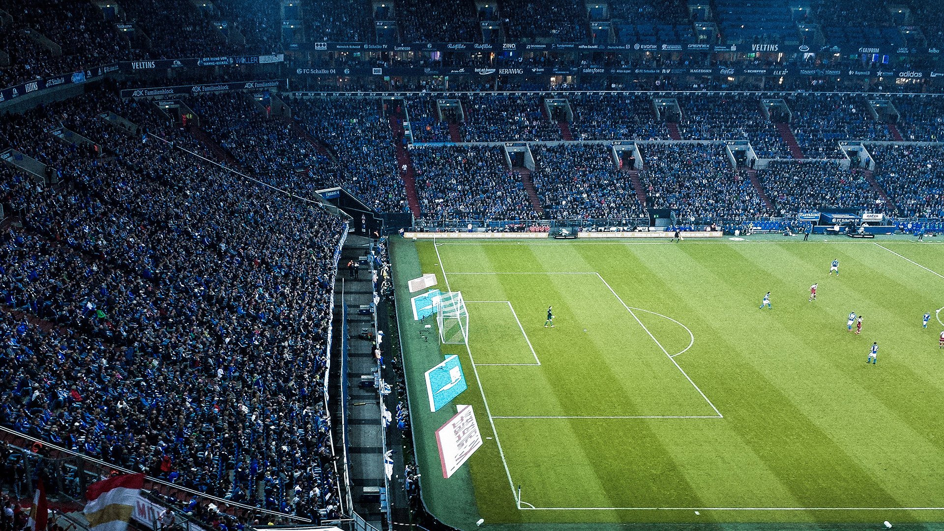 欧冠赛场上的“逆境英雄”,他们用行动书写传奇,欧冠逆境之王